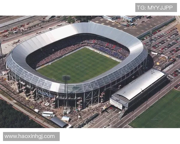 费耶诺德足球俱乐部的辉煌历史与未来展望解析