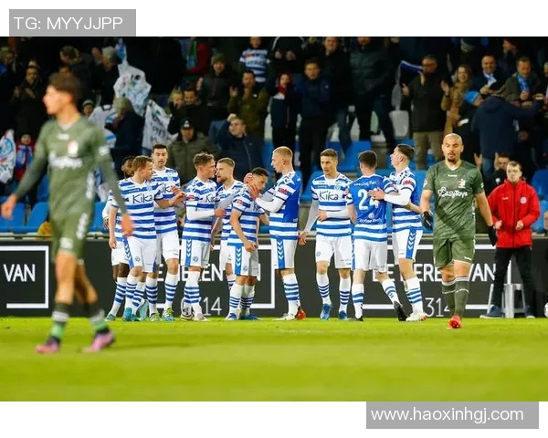 海牙与格拉夫夏普激战正酣比分揭晓精彩瞬间回顾 海牙与格拉夫夏普激战正酣比分揭晓精彩瞬间回顾