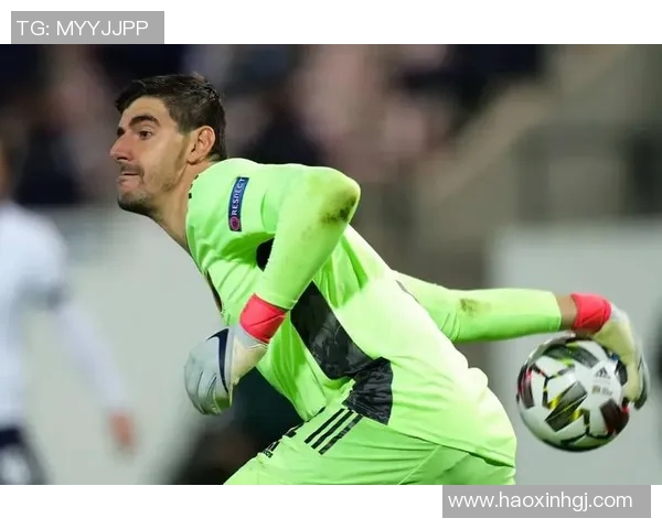 库尔图瓦的辉煌之路：从青涩少年到世界顶级门将的传奇旅程