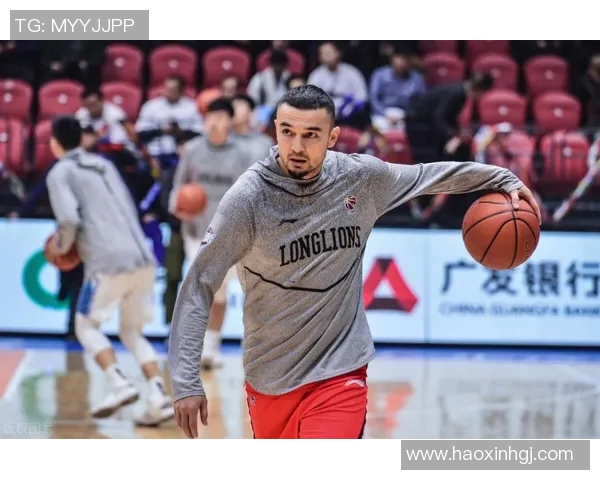 西热力江:从新疆篮球新星到职业生涯的辉煌之路探秘